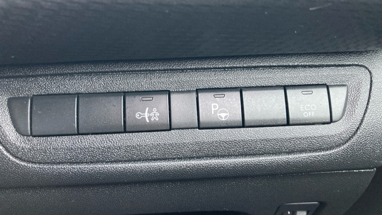 Peugeot 208 1.2 PureTech 82 Tech Edition 5dr [Start Stop] Petrol Hatchback